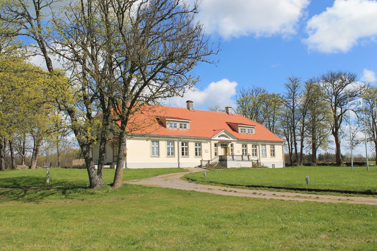 Loona Manor Guesthouse Kihelkonna Buitenkant foto
